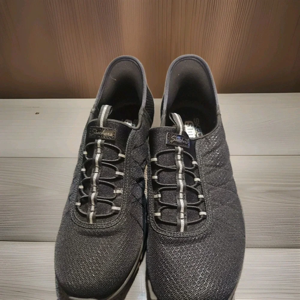 Skechers Slip Ons Black Charcoal Shoes Sneakers Women Size 10 Wide Fit Walking